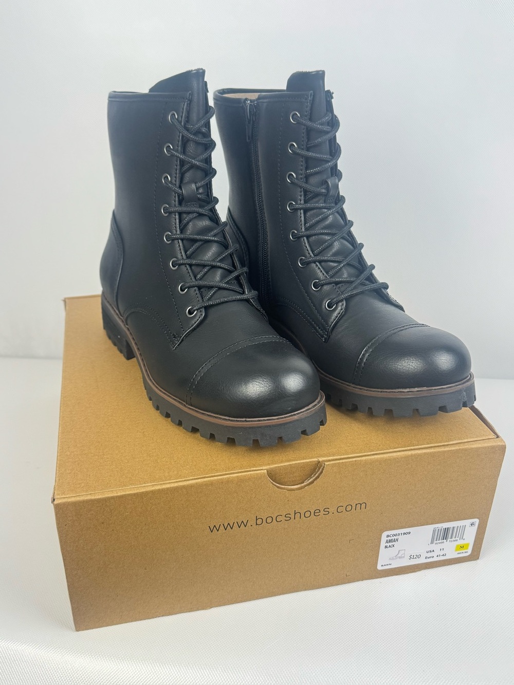 boc Amiah Combat Boots in black.  Women’s size 11 NIB